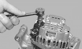 анонс фото ремонт генератора ford fusion 2002-2012